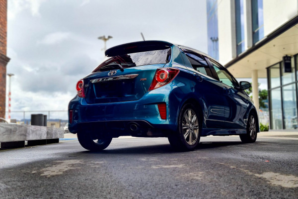 2011 Toyota Yaris "Vitz" RS 1.5 :: factory 81KW | 110HP | 141N.m
